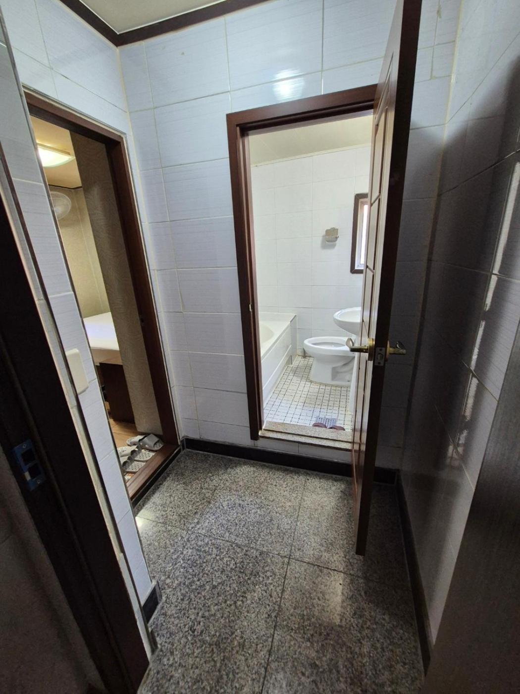 Joyful Stay Soul Exteriér fotografie