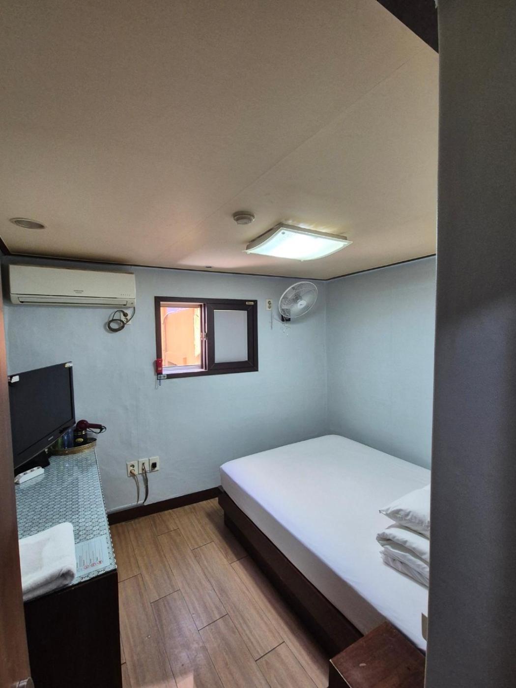Joyful Stay Soul Exteriér fotografie