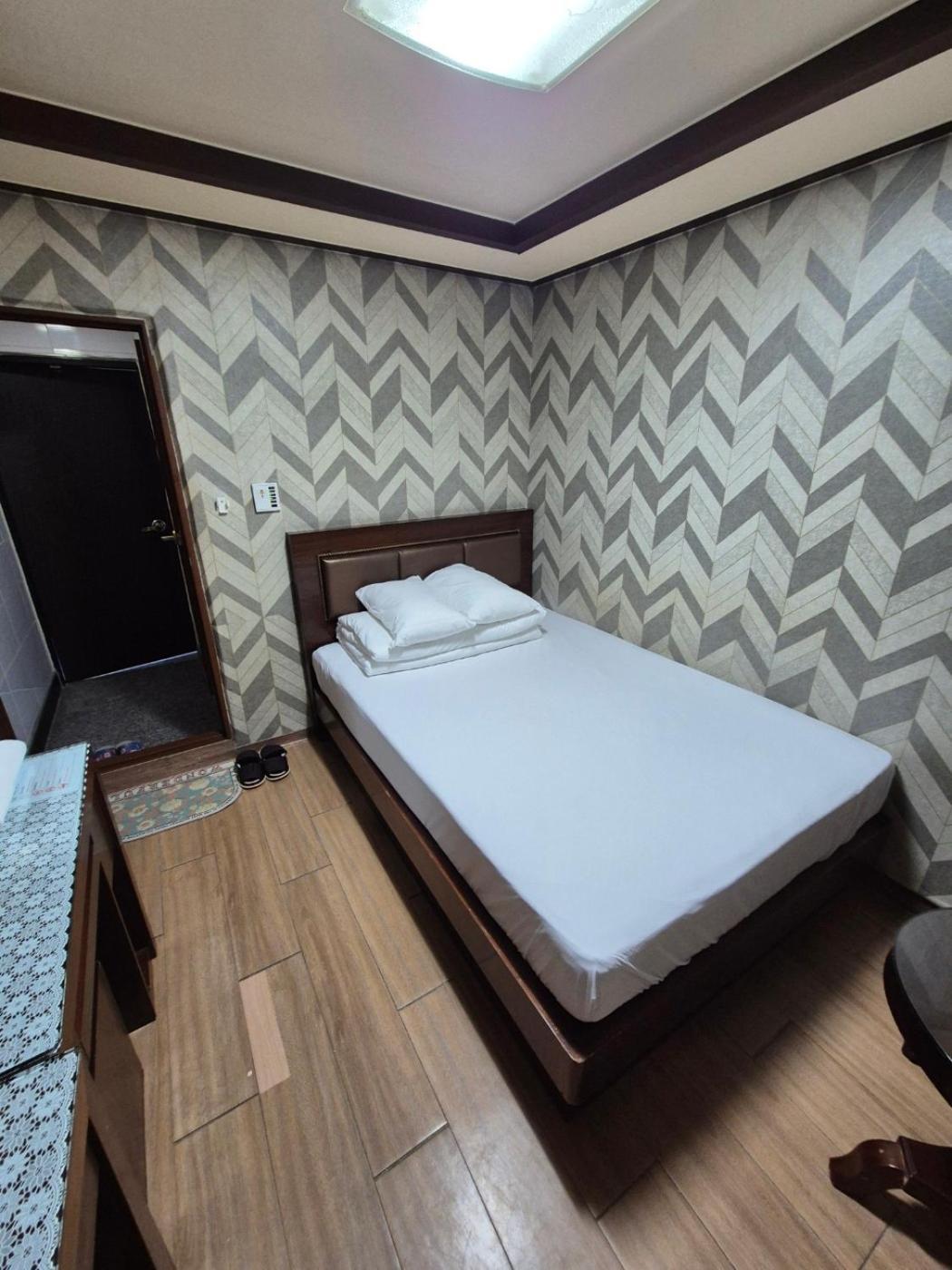 Joyful Stay Soul Exteriér fotografie
